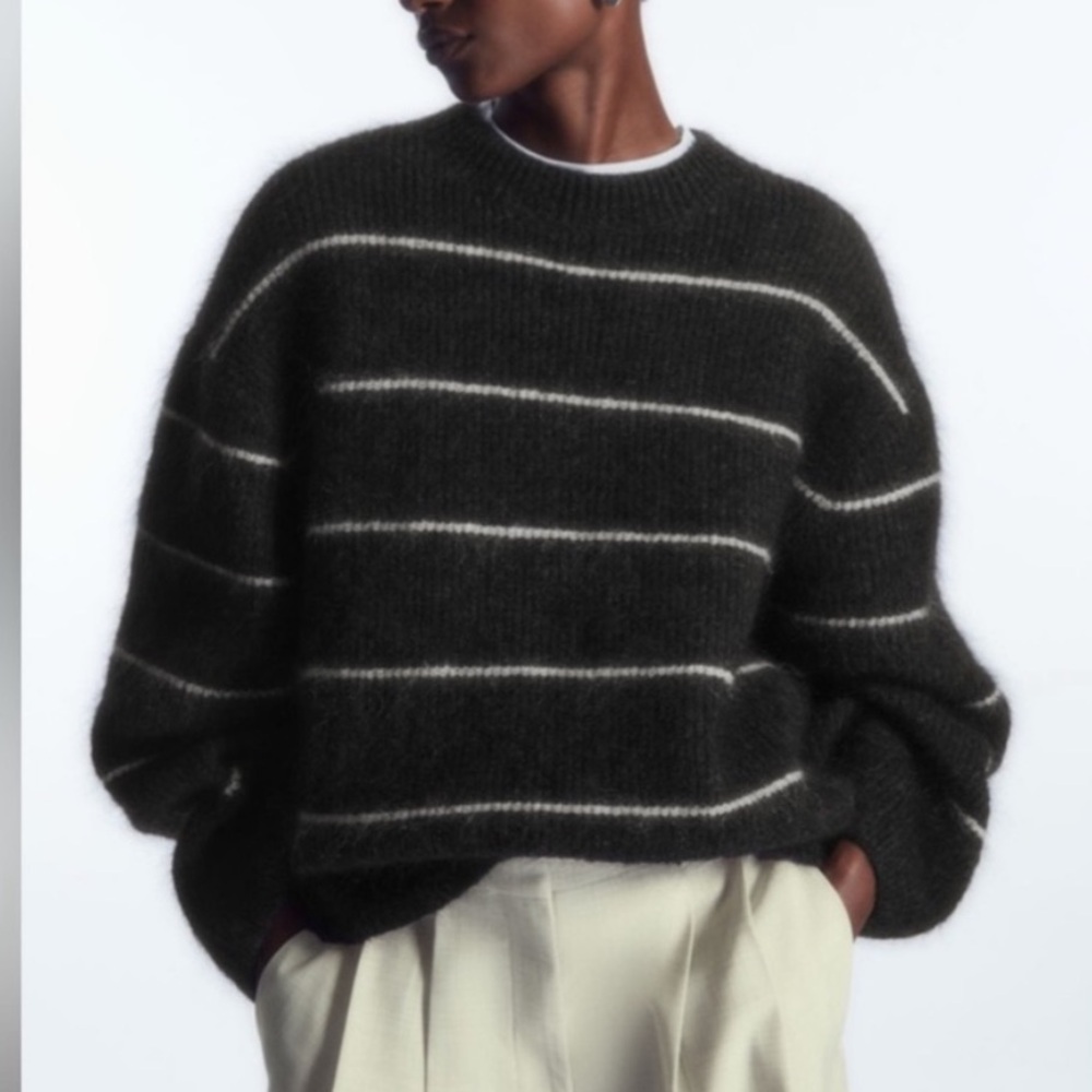 COS grey & white striped mohair blend oversized sweater sz M NWOT